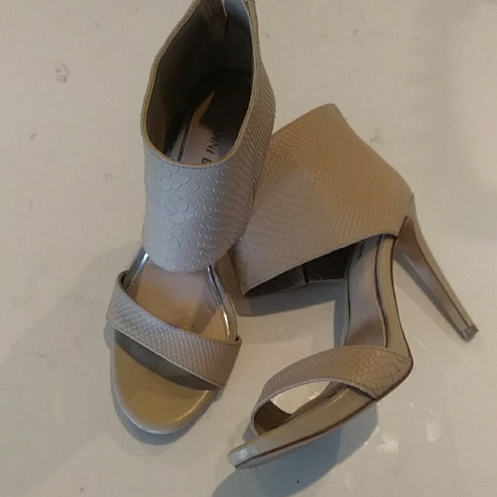 Gianni Bini heels